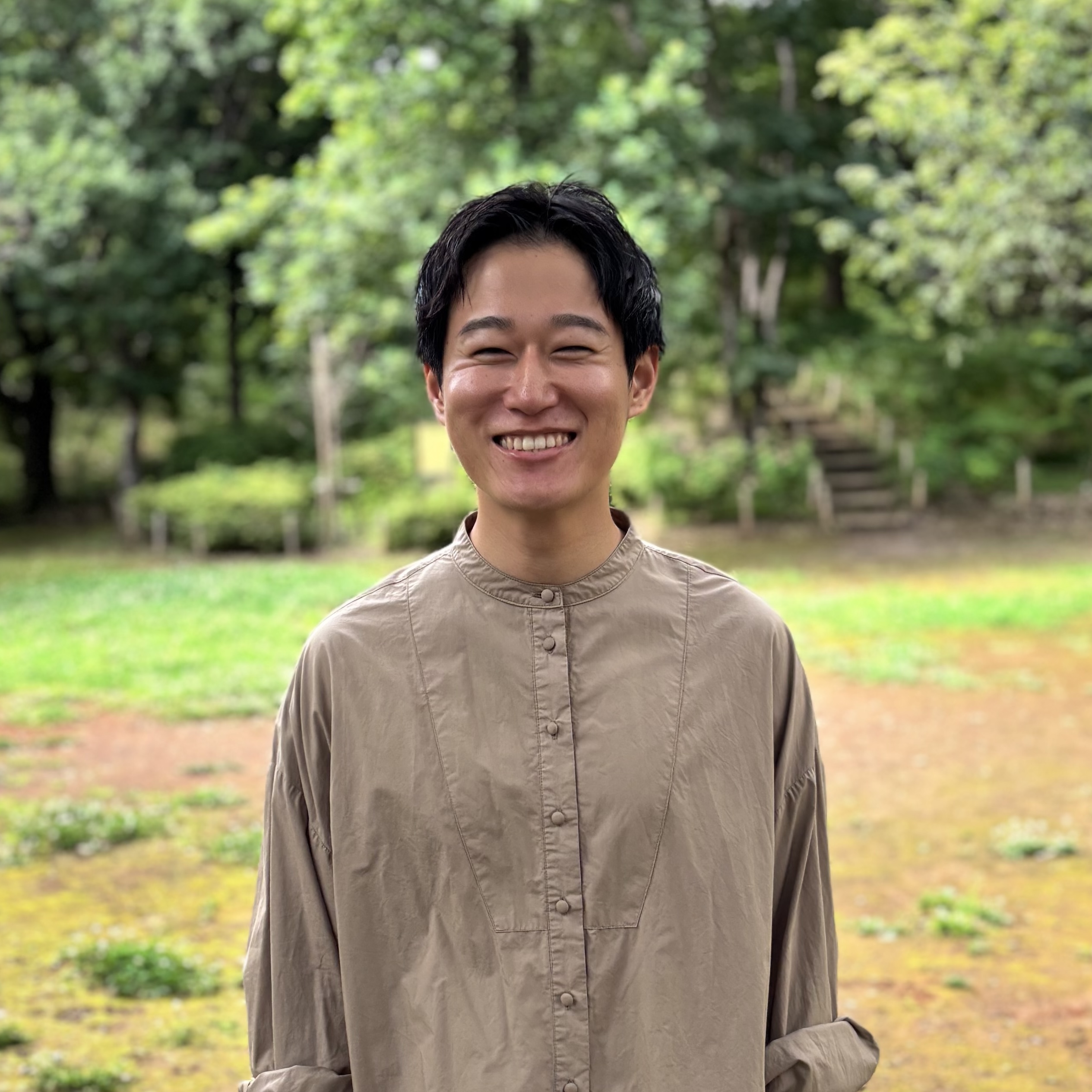 栄藤 徹平